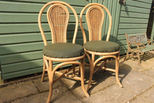 Load image into Gallery viewer, Wicker Table &amp; Chair Set
