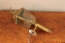 Load image into Gallery viewer, Antique Brass Carriage Wall Lantern Light
