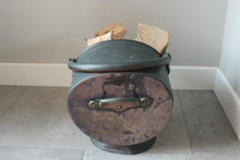 Load image into Gallery viewer, Vintage Copper Coal Scuttle / Log Holder
