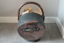 Load image into Gallery viewer, Vintage Copper Coal Scuttle / Log Holder
