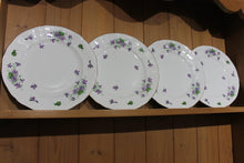 Load image into Gallery viewer, Vintage Adderley &#39;Violet&#39; Fine Bone China - 41 Pieces
