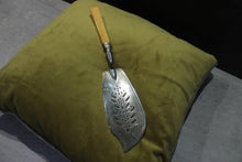 Load image into Gallery viewer, Vintage Silver Large Pierced Fish Slice with Pretty Blade
