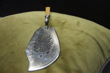 Load image into Gallery viewer, Vintage Silver Large Pierced Fish Slice with Pretty Blade
