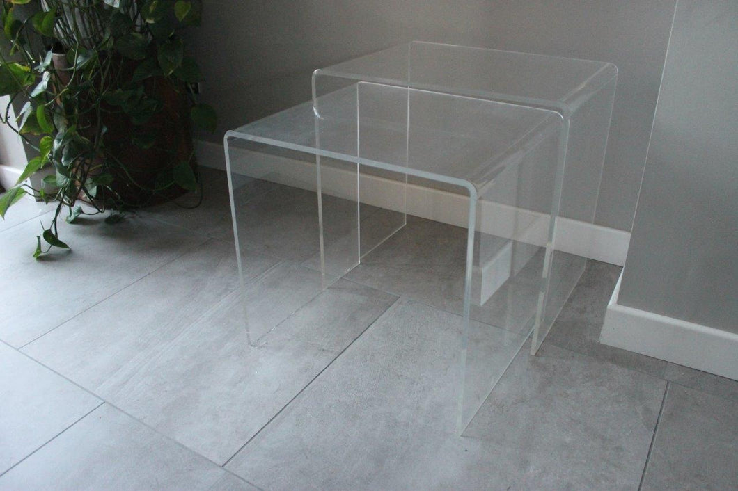 Nest of tables - ghost tables - perspex tables