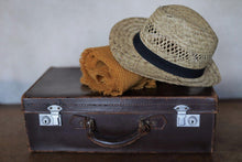 Load image into Gallery viewer, Vintage Arthur Barber Leather Suitcase
