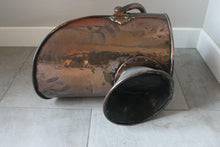 Load image into Gallery viewer, Vintage Copper Coal Scuttle / Log Holder
